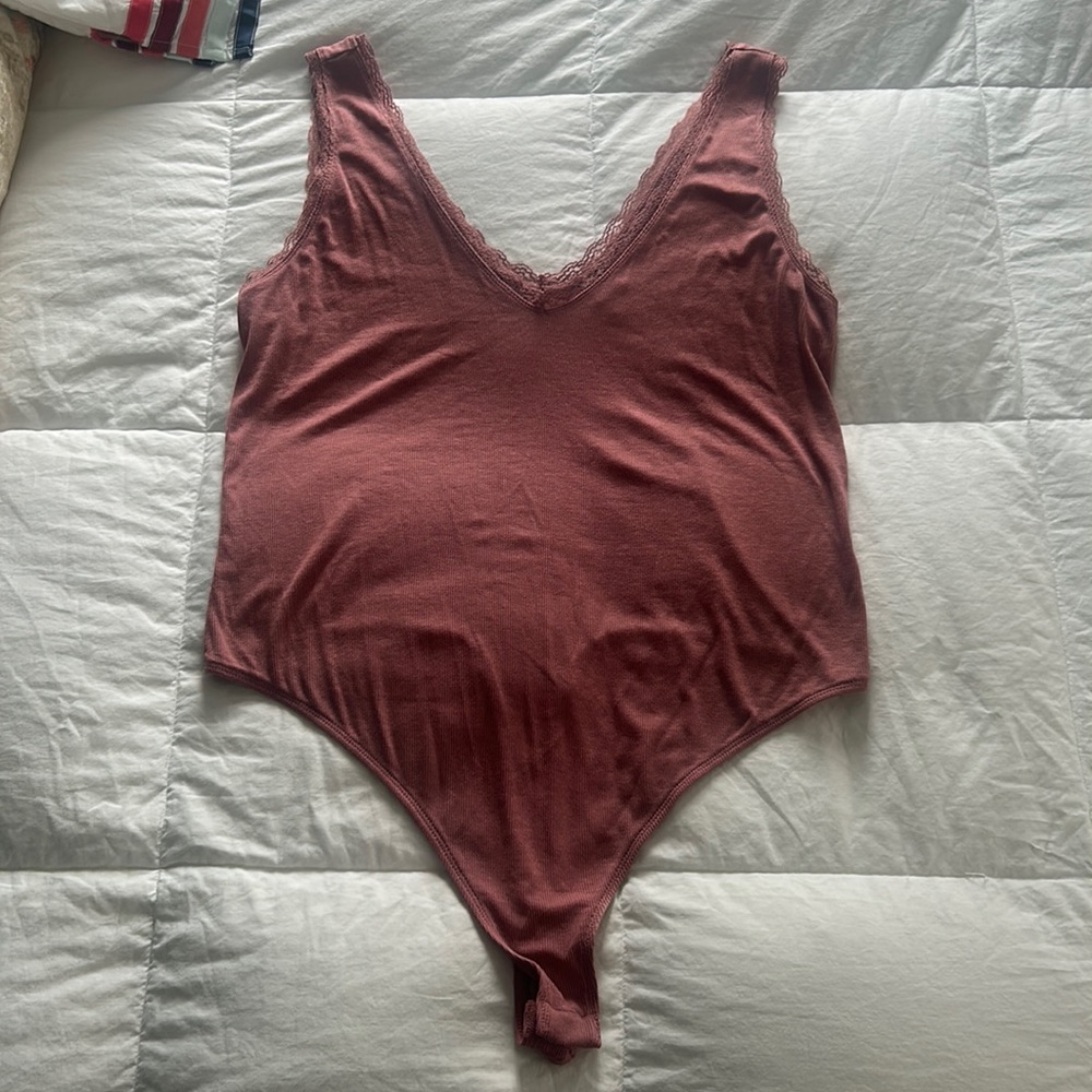 NWOT Mauve Body suit